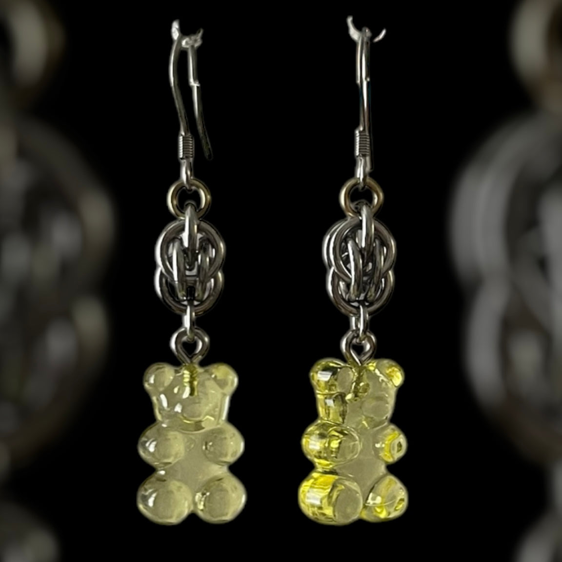 Gummy Bear Sweet Pea Chainmail Earrings - Yellow