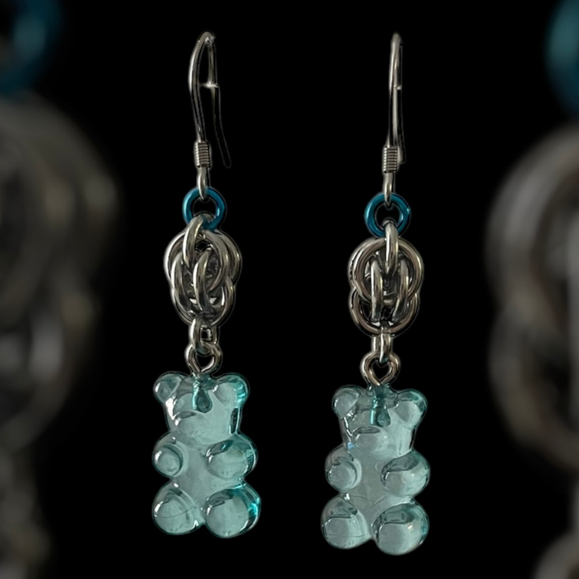 Gummy Bear Sweet Pea Chainmail Earrings - Blue