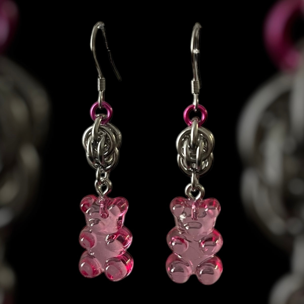 Gummy Bear Sweet Pea Chainmail Earrings - Pink
