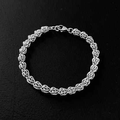 Stainless Steel Dainty Sweet Pea Chainmail Bracelet